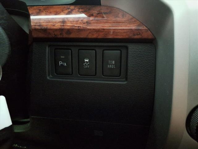 2015 toyota tundra platinum
