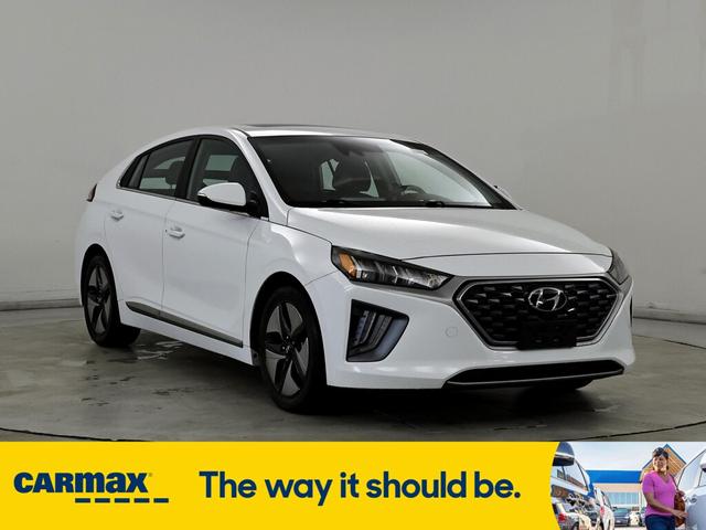 2022 hyundai ioniq hybrid sel