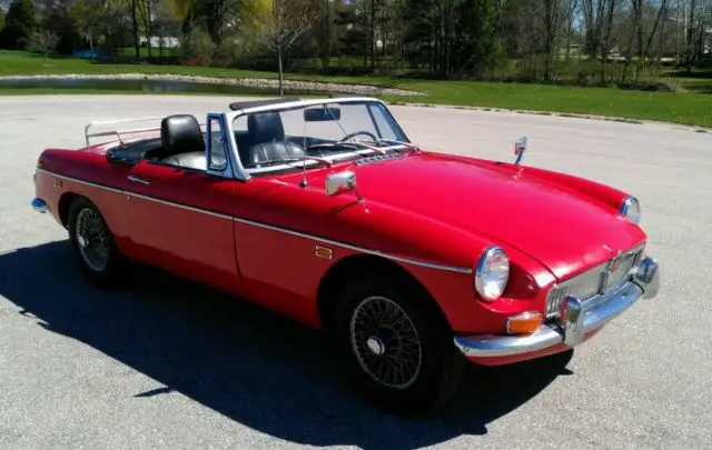 1969 mgb roadster 4-speed original 76,000 mi. nice top solid driver no reserve