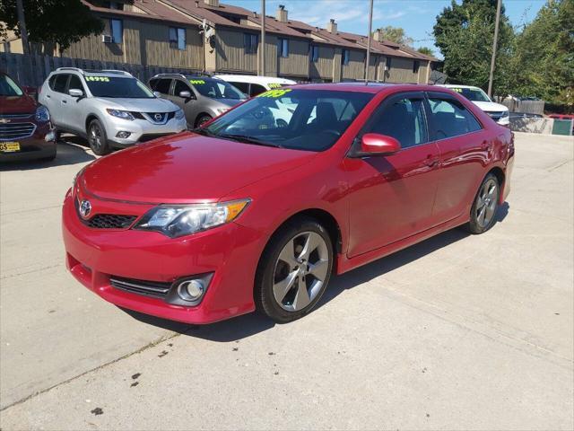2012 toyota camry se