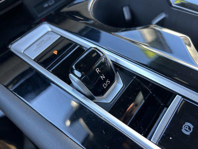 2024 volkswagen atlas cross sport 2.0t sel premium