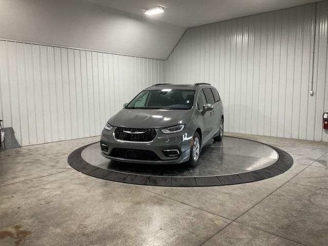 2022 chrysler pacifica limited