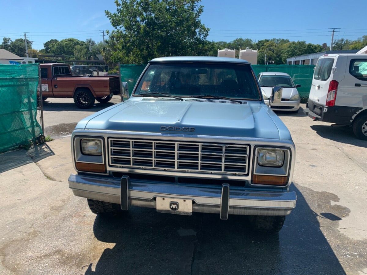 1984 dodge ramcharger suv blue 4wd automatic aw-100