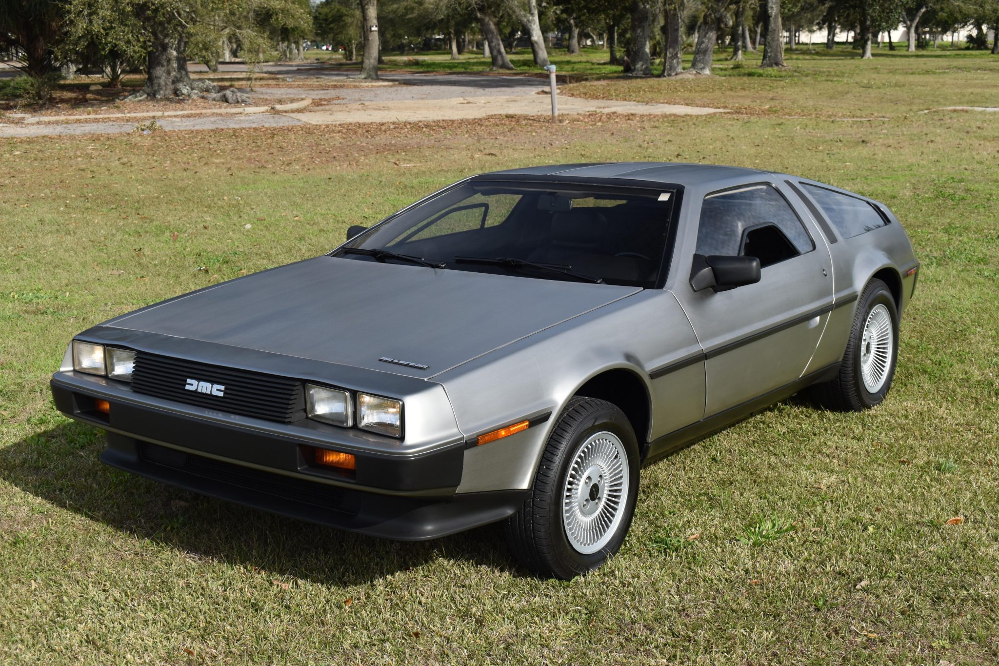 1983 delorean dmc-12 5-speed