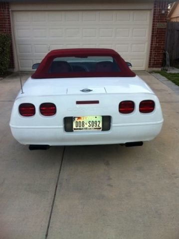 stunning 1992 chevrolet corvette convertible