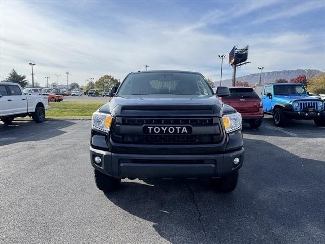 2016 toyota tundra sr5