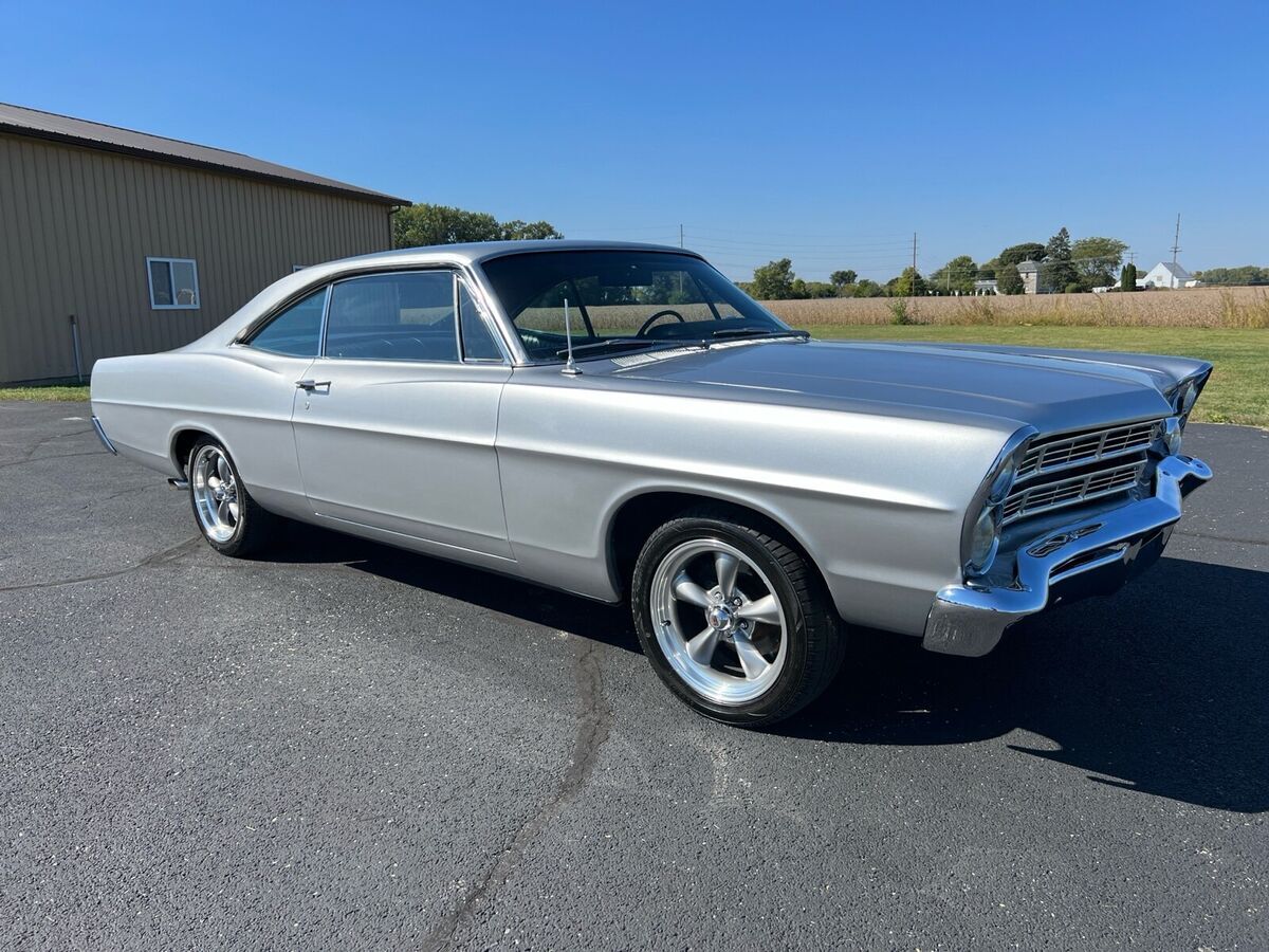 1967 ford galaxie 500 coupe grey rwd automatic fastback