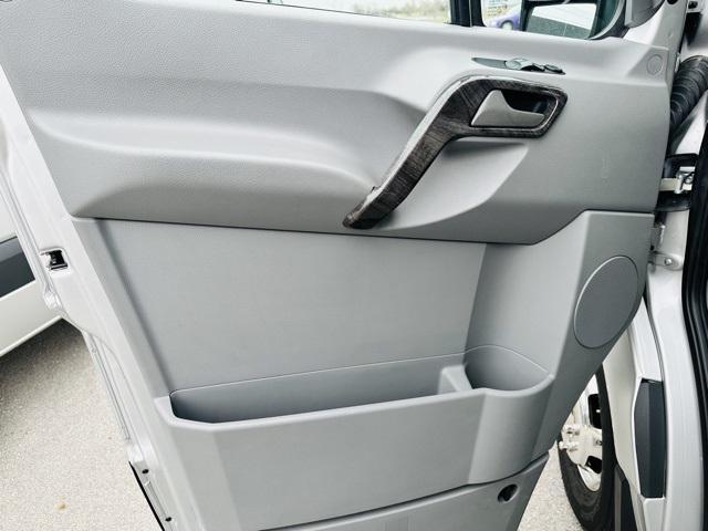 2016 mercedes-benz sprinter 3500 high roof