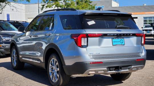 2025 Ford Explorer