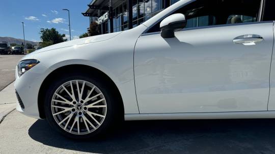 2025 Mercedes-Benz CLA