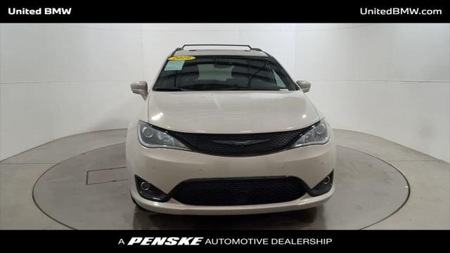 2019 chrysler pacifica touring-l plus