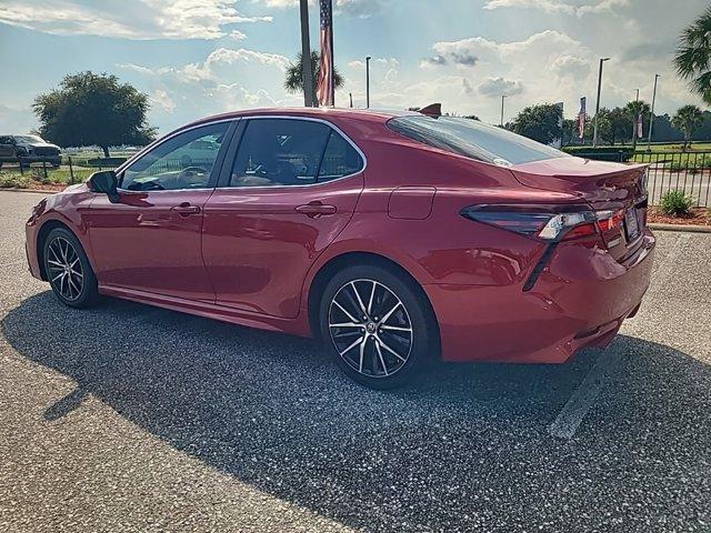 2023 toyota camry se