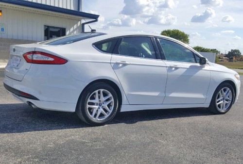 2013 ford fusion in texas by owner
