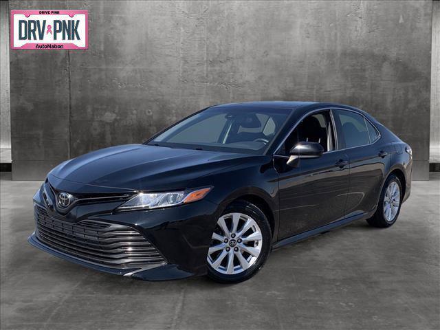 2018 toyota camry le
