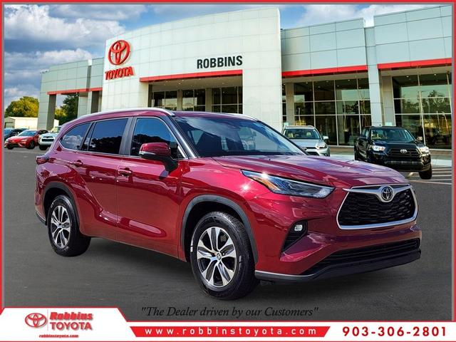 2023 toyota highlander xle