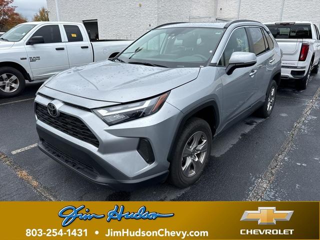 2023 toyota rav4 xle