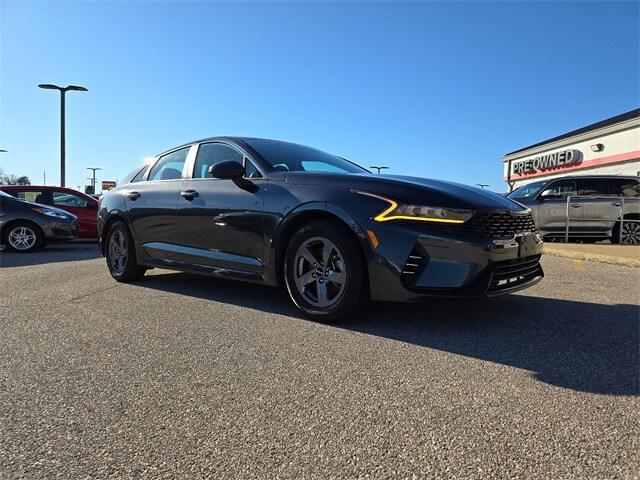 2023 kia k5 lxs