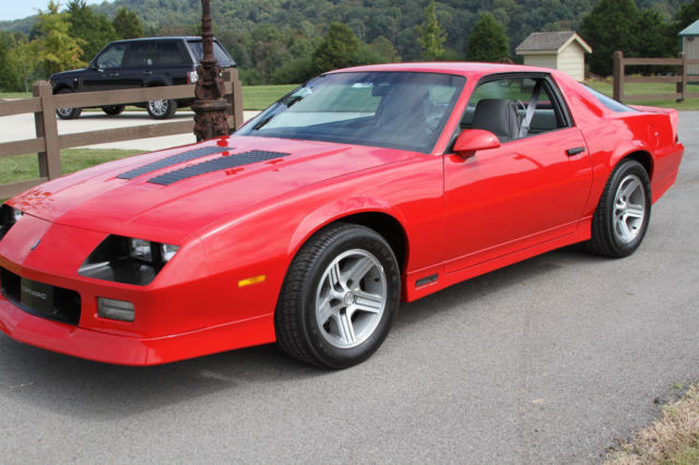 collectible 1le camaro with less than 2k miles