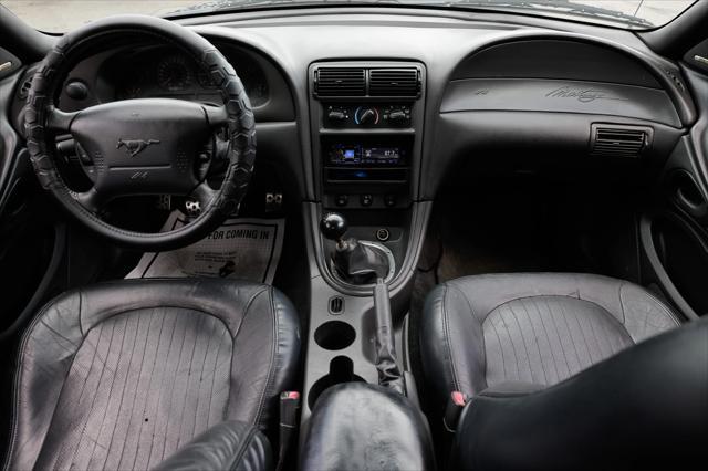 2001 ford mustang gt