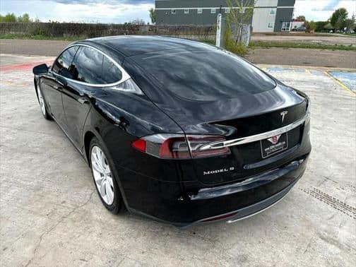 2016 tesla model s 85d in blaine, minnesota