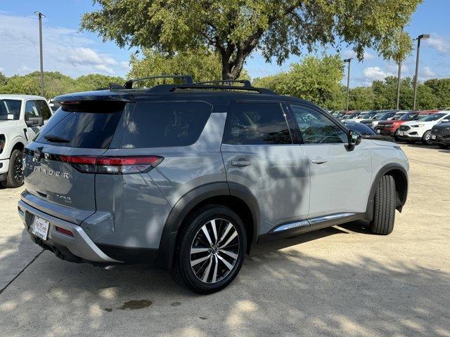 2023 nissan pathfinder platinum