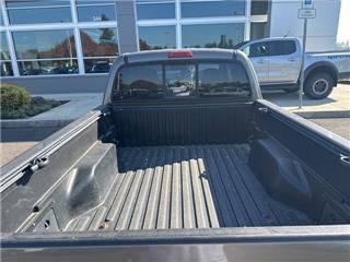 2013 Toyota Tacoma base