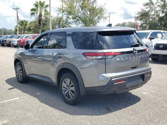 2023 nissan pathfinder s