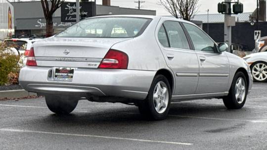 2001 Nissan Altima