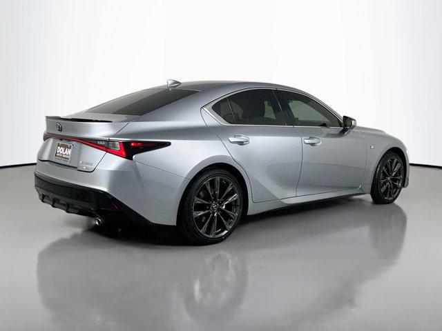 2022 lexus is 350 base