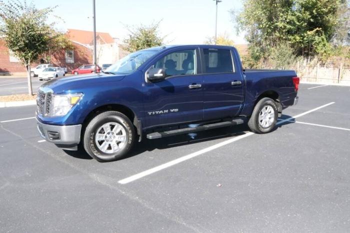used 2018 nissan titan 4x4 crew cab murfreesboro, tn 37130 for sale in murfreesboro, tennessee