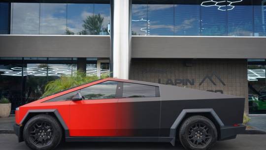 2024 Tesla Cybertruck