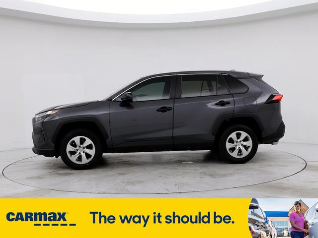 2023 toyota rav4 le