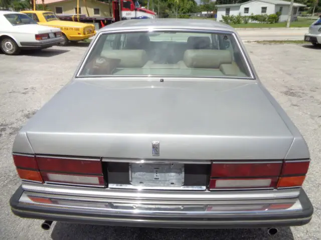 rolls royce silver spirit extra low miles garaged florida car one year warranty