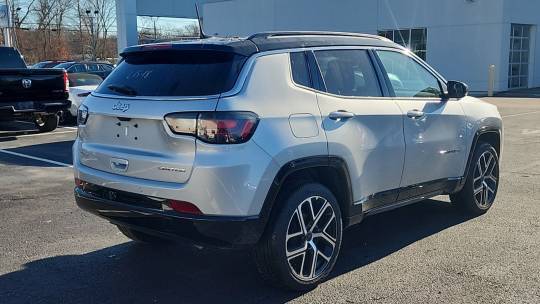 2025 Jeep Compass