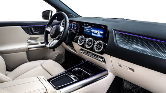 2025 Mercedes-Benz GLA
