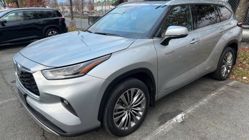 2021 toyota highlander hybrid platinum