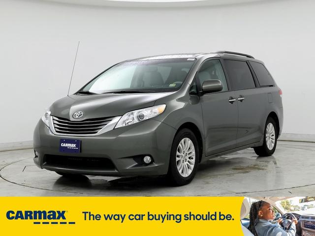 2014 toyota sienna xle