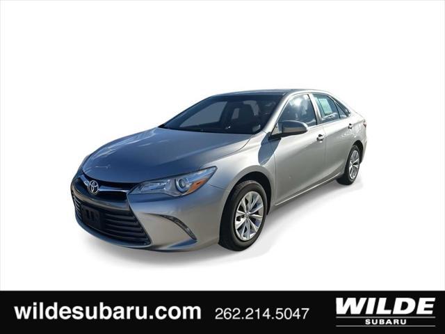 2016 toyota camry le