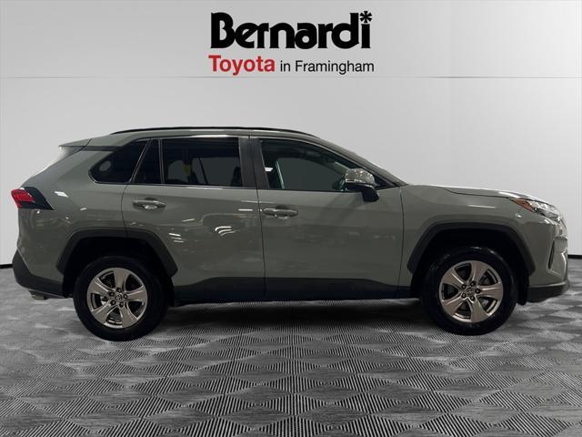 2022 toyota rav4 xle