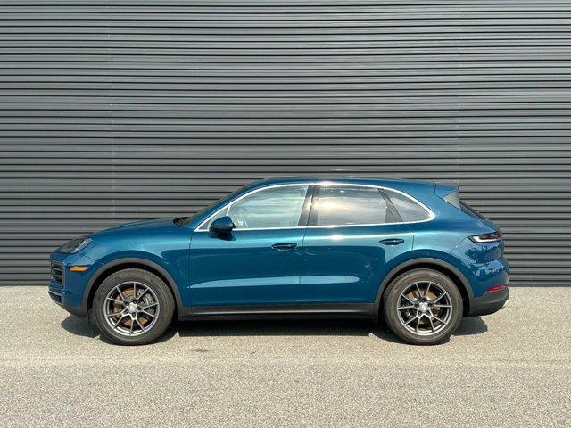 2024 porsche cayenne base