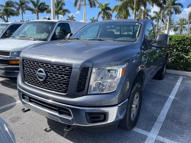 2019 nissan titan xd sv