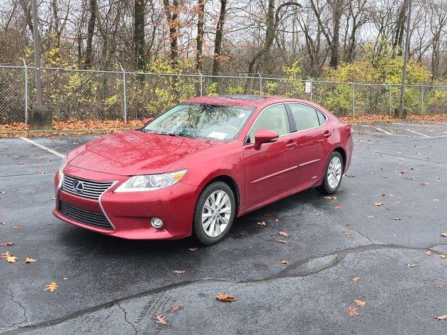 2015 lexus es 300h base