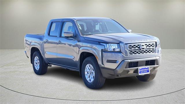 2024 nissan frontier sv