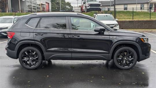 2024 Volkswagen Taos