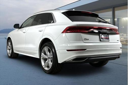 2023 audi q8