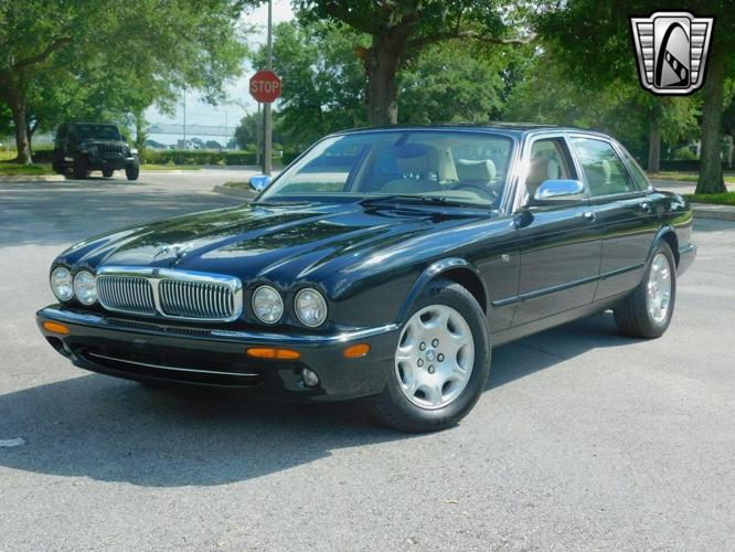 2003 jaguar xj in o'fallon, illinois
