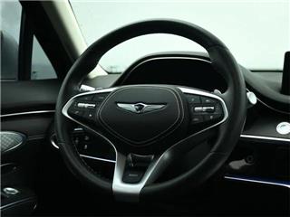 2023 Genesis GV70 base
