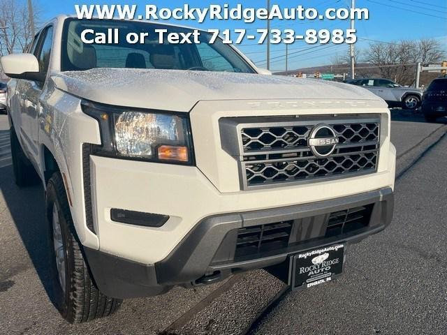 2022 nissan frontier sv