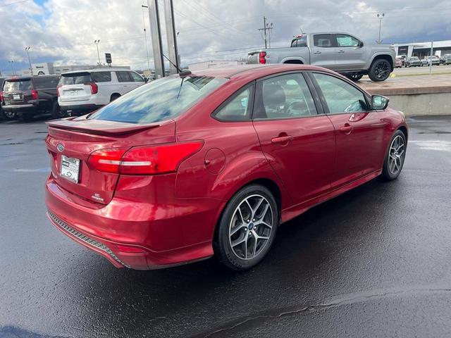 2015 ford focus se