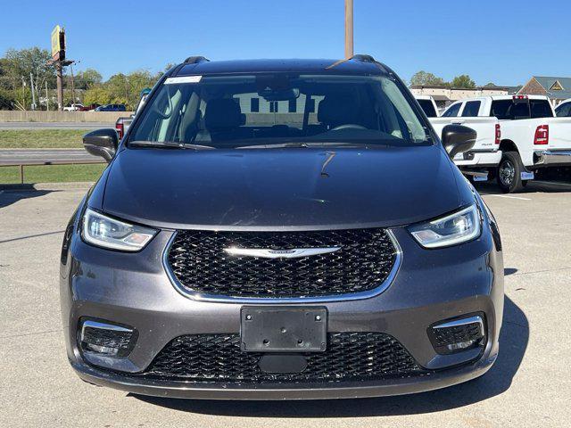 2022 chrysler pacifica touring l